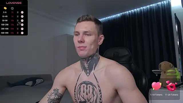 Snapshot of Lechery_boy chatting on 02/01/25, 11:10 Lechery boy online show from 02/01/25, 11:10