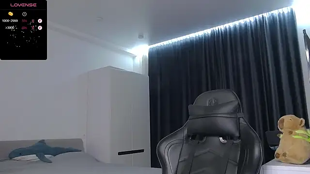 Snapshot of Lechery_boy chatting on 02/04/25, 02:21 Lechery boy online show from 02/04/25, 02:21