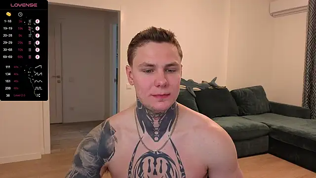 Snapshot of Lechery_boy chatting on 09/13/25, 01:33 Lechery boy online show from 09/13/25, 01:33