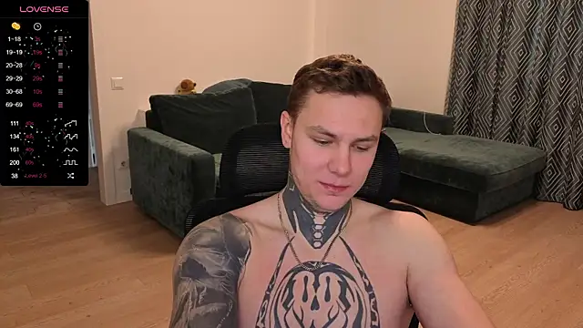 Snapshot of Lechery_boy chatting on 10/03/25, 10:34 Lechery boy online show from 10/03/25, 10:34