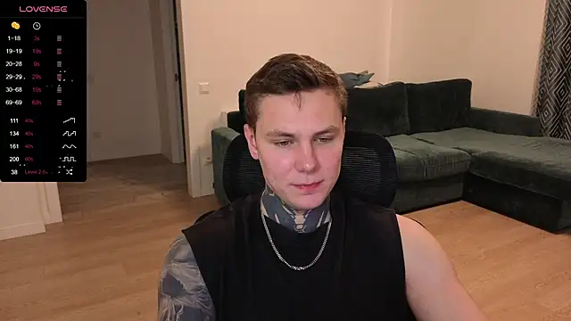 Snapshot of Lechery_boy chatting on 10/11/25, 06:45 Lechery boy online show from 10/11/25, 06:45