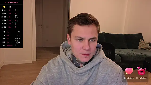 Snapshot of Lechery_boy chatting on 10/21/25, 01:12 Lechery boy online show from 10/21/25, 01:12