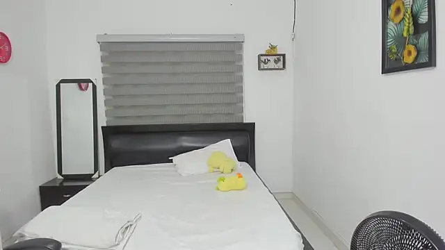 corzoethan online show from 11/08/25, 12:11