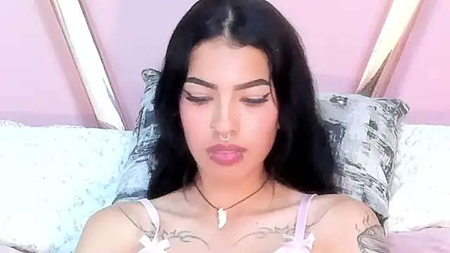 Eva Benely online show from 12/27/24, 06:03