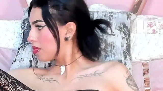 Eva Benely online show from 12/28/24, 08:37