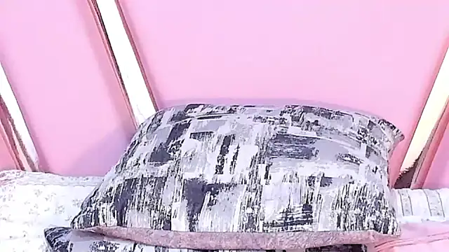 Eva Benely online show from 01/28/25, 03:04