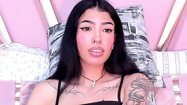 Eva Benely online show from 01/29/25, 08:08