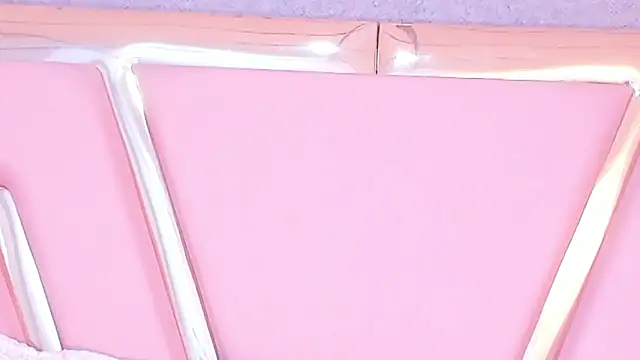 Eva Benely online show from 03/12/25, 02:09