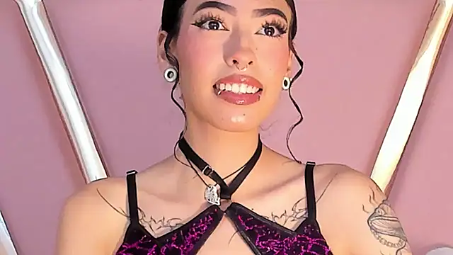 Eva Benely online show from 09/13/25, 06:13