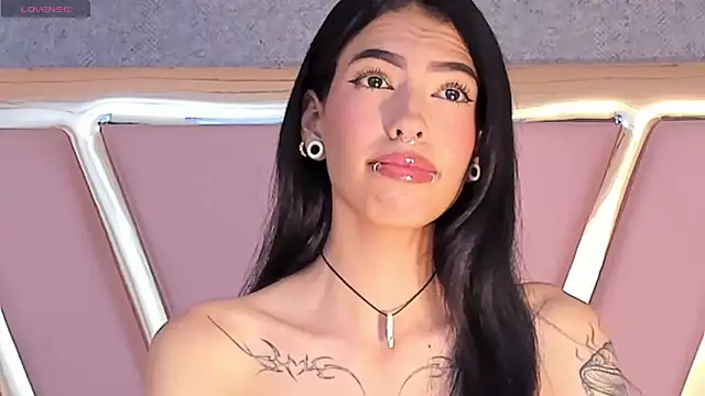 Eva Benely online show from 09/27/25, 08:52