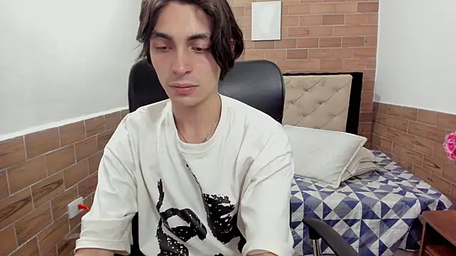 MIKE HUNTER7 online show from 12/21/24, 03:47