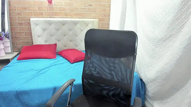 MIKE HUNTER7 online show from 02/12/25, 12:22