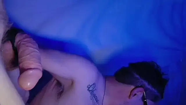 Snapshot of Mikeypnp1494 chatting on 04/11/26, 04:22 Mikeypnp1494 online show from 04/11/26, 04:22