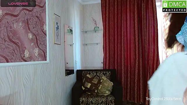 Snapshot of Linda_Ernestine chatting on 03/12/26, 02:01 Linda Ernestine online show from 03/12/26, 02:01