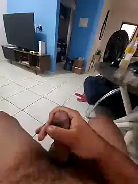 Snapshot of Galado0303 chatting on 03/11/25, 12:28 Galado0303 online show from 03/11/25, 12:28