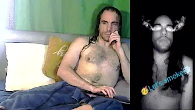 Snapshot of SexyCeleb chatting on 09/22/25, 08:33 SexyCeleb online show from 09/22/25, 08:33