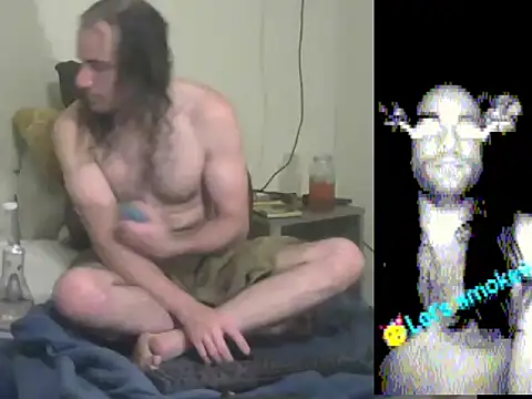 Snapshot of SexyCeleb chatting on 10/31/25, 01:28 SexyCeleb online show from 10/31/25, 01:28