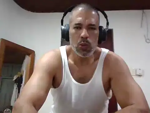 jackbigcock11 online show from 12/19/25, 03:41