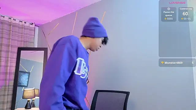 Noah Smith04 online show from 10/29/25, 12:40