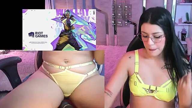 Snapshot of ValentinaGames chatting on 03/16/25, 04:30 ValentinaGames online show from 03/16/25, 04:30