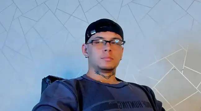 NoahhBrown online show from 12/27/24, 06:46