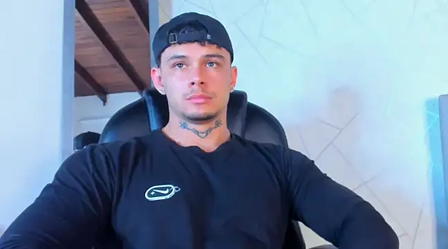 NoahhBrown online show from 03/06/25, 03:13