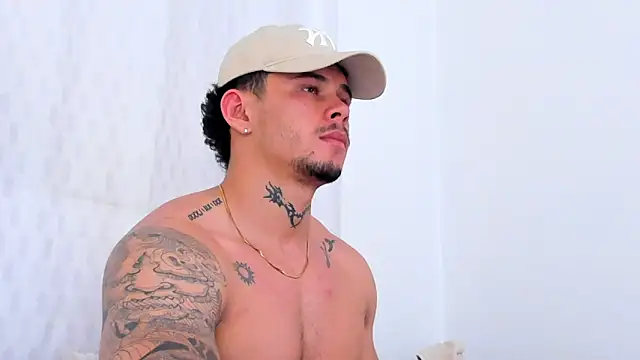 NoahhBrown online show from 09/16/25, 05:30