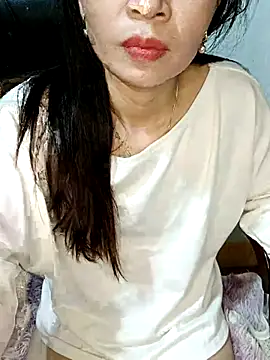 Blythe 69 online show from 10/31/25, 12:55