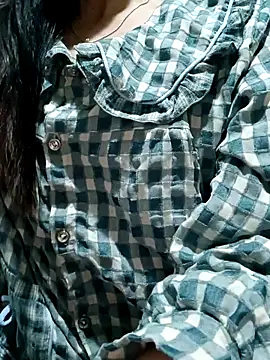 Blythe 69 online show from 02/18/26, 02:13