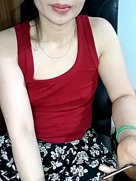 Snapshot of Blythe_69 chatting on 04/24/26, 09:39 Blythe 69 online show from 04/24/26, 09:39