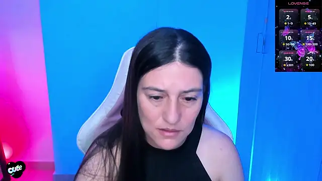 Snapshot of Saskyaa chatting on 01/10/26, 02:30 Saskyaa online show from 01/10/26, 02:30