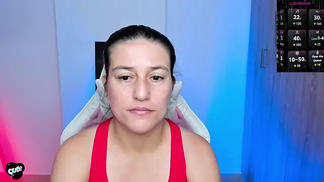 Snapshot of Saskyaa chatting on 02/11/26, 02:11 Saskyaa online show from 02/11/26, 02:11