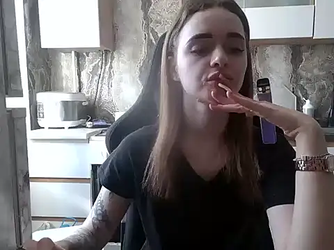 Snapshot of samanta55555 chatting on 02/27/26, 11:21 samanta55555 online show from 02/27/26, 11:21