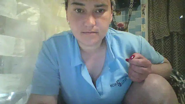 HollyLaBerry online show from 05/28/26, 05:38