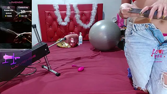 cleopatraa online show from 01/15/25, 10:02