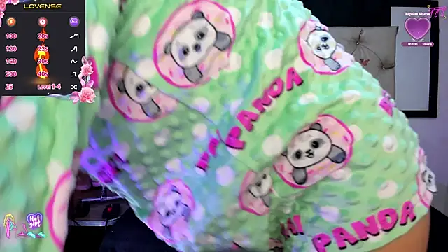 Snapshot of cleopatraa chatting on 02/02/26, 08:18 cleopatraa online show from 02/02/26, 08:18