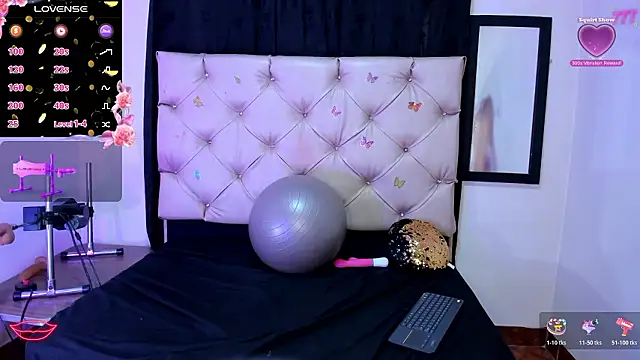 Snapshot of cleopatraa chatting on 03/07/26, 03:42 cleopatraa online show from 03/07/26, 03:42