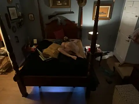 Snapshot of Onesieboy4daddys chatting on 04/09/26, 06:19 Onesieboy4daddys online show from 04/09/26, 06:19