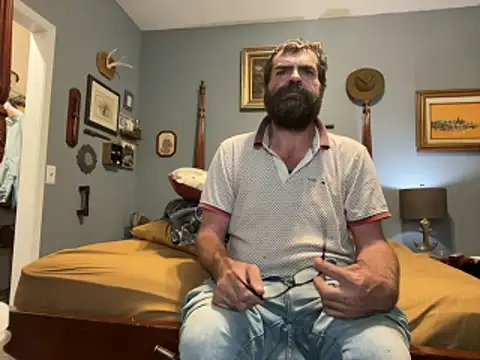 Snapshot of Onesieboy4daddys chatting on 04/18/26, 07:07 Onesieboy4daddys online show from 04/18/26, 07:07