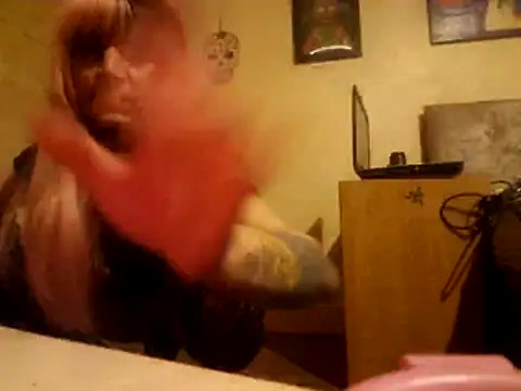 Snapshot of Savzybiggape chatting on 03/08/26, 07:50 Savzybiggape online show from 03/08/26, 07:50