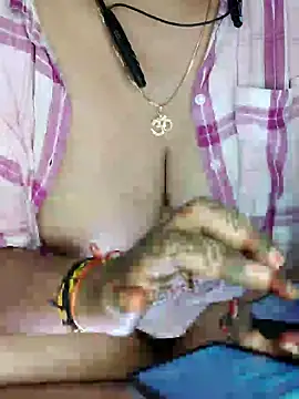 Snapshot of Sona_sonam chatting on 02/12/25, 07:13 Sona sonam online show from 02/12/25, 07:13