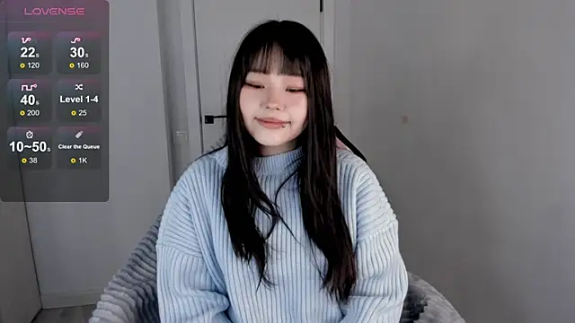 hee young11 online show from 10/09/25, 05:44