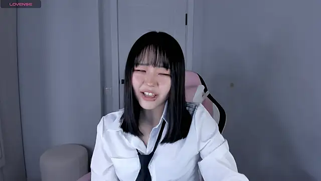 hee young11 online show from 01/08/26, 07:16