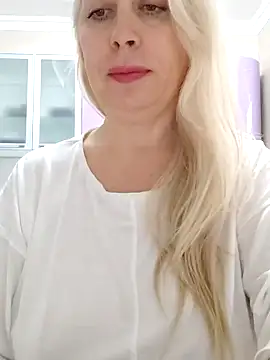 HotJanet online show from 02/06/25, 12:37