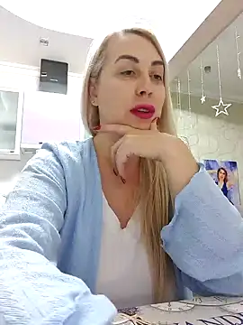 HotJanet online show from 02/19/25, 03:27