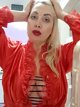 HotJanet online show from 10/26/25, 05:41