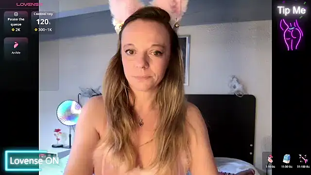 Maryli-O online show from 02/25/26, 03:21