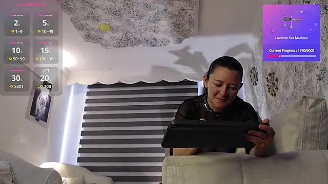 Snapshot of _Alice_Horny_Gh chatting on 11/13/25, 06:51 Alice Horny Gh online show from 11/13/25, 06:51