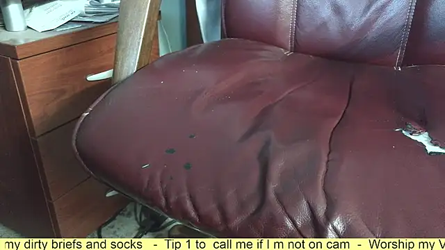 Snapshot of smoothandtiny chatting on 10/01/25, 06:30 smoothandtiny online show from 10/01/25, 06:30