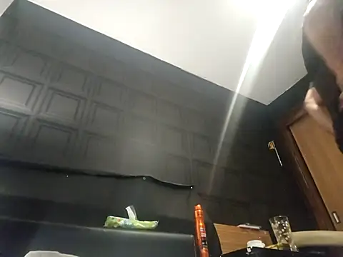 Snapshot of dannysss87 chatting on 12/01/25, 05:07 dannysss87 online show from 12/01/25, 05:07